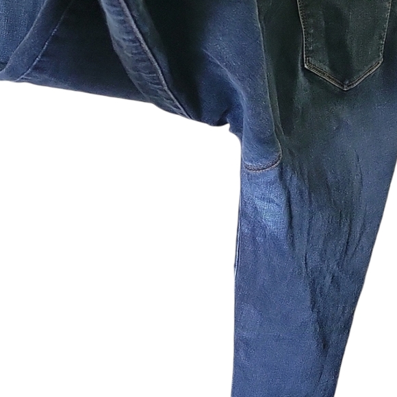 Chico's Skinny Jeans - Size 2 - Picture 9 of 10